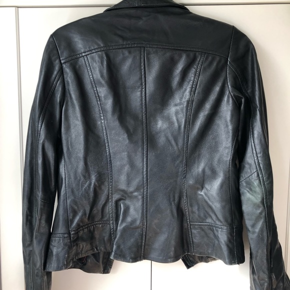 Danier Leather black leather biker jacket - Picture 6 of 6